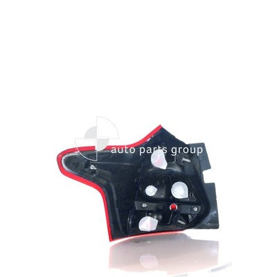 Ford Focus LW Tail Lamp RH (04/11-08/15)