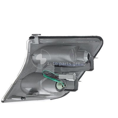 Genuine Nissan Patrol GU Front Park / Indicator Lamp LH (10/01-10/04)