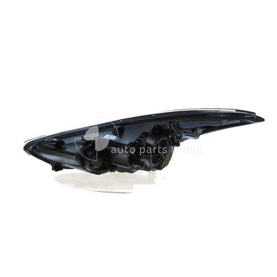 Genuine Hyundai Elantra MD Head Lamp RH Halogen (Auto Levelling) (10/13-12/15)