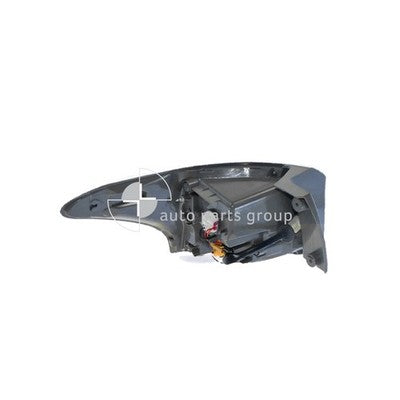 Genuine Mitsubishi Outlander ZJ Tail Lamp RH (11/12-01/15)