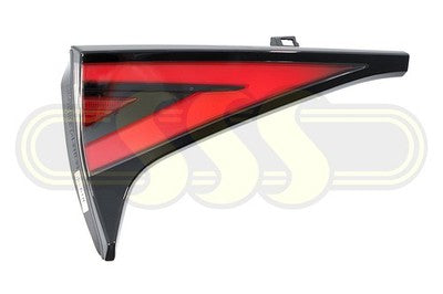 Genuine Kia Sportage Rear Garnish Lamp Left Hand With LED (07/21-04/25)