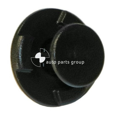 Genuine Nissan Dualis J10/K13/D22 Clip (10/01-On)