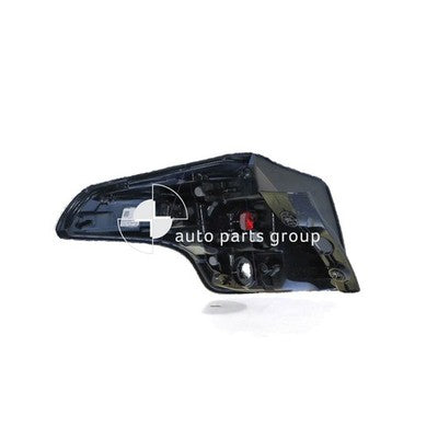 Genuine Toyota RAV4 ALA49/ASA44/ZSA42/ALA49R Tail Lamp RH LED (12/15-01/19)