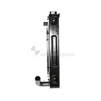 Mitsubishi Express SJ Radiator Plastic Aluminium 390 x 568 x 26 mm 35 / 35 mm