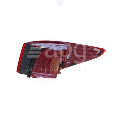 Genuine Hyundai Santa Fe DM Tail Lamp LH (11/15-On)