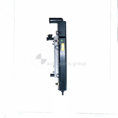 Holden Commodore VT Radiator Plastic Aluminium 675 x 428 x 26 mm : Automatic 5.0