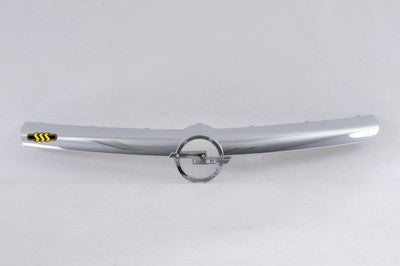 Holden Astra Grille Mould Chrome Chrome Suit Opel Badge Type (10/04-01/07)