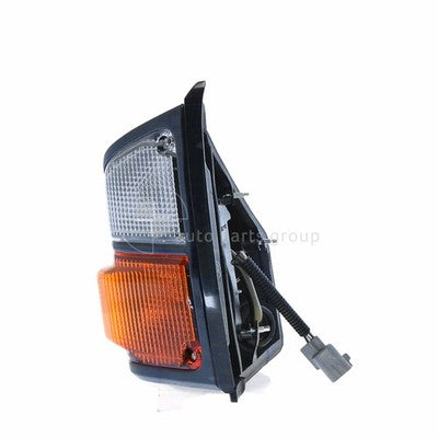 Genuine Toyota Landcruiser Front Park / Indicator Lamp LH (08/99-01/07)