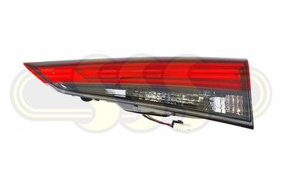 Toyota Kluger Rear Garnish Lamp Right Hand (12/19-On)