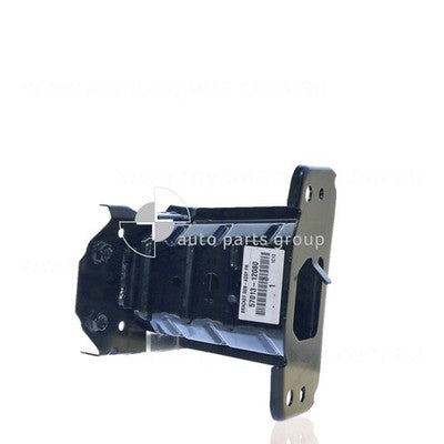 Genuine Toyota Corolla MZEA12R/ZWE211R Front Bar Bracket RH (08/18-On)