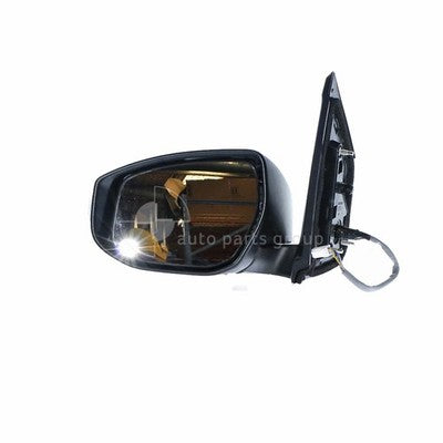 Genuine Nissan Pulsar C12 Door Mirror LH Electric With Indicator Without Heated