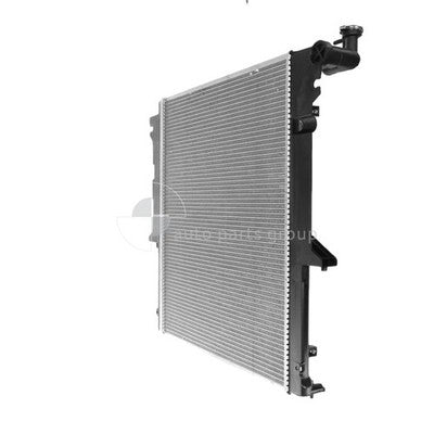 Mitsubishi Challenger Radiator Plastic Aluminium 525 x 638 x 26 mm 35 / 35 mm