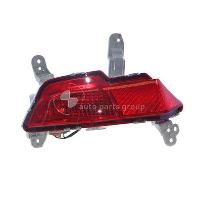 Genuine Hyundai i30 PD Rear Bar Lamp LH (03/17-08/20)