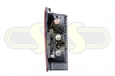 Genuine Isuzu Dmax Tail Lamp Right Hand Ute No LED (08/16-2020)