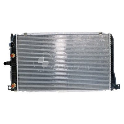 Ford Falcon Radiator Plastic Aluminium 700 x 418 x 32 mm 38 / 38 mm