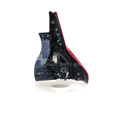 Genuine Mitsubishi Eclipse cross YA Tail Lamp LH (11/17-10/20)