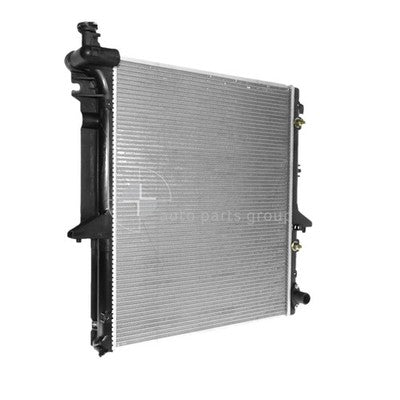 Mitsubishi Challenger Radiator Plastic Aluminium 525 x 638 x 26 mm 35 / 35 mm