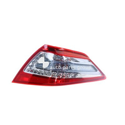 Genuine Nissan Maxima J32 Tail Lamp RH LED (02/09-12/13)