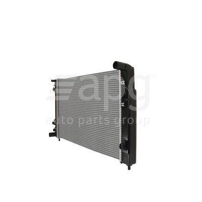 Holden Commodore VU/VX Radiator Plastic Aluminium 675 x 428 x 32 mm 35 / 35 mm