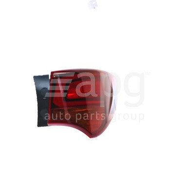 Genuine Hyundai Santa Fe DM Tail Lamp RH (11/15-On)
