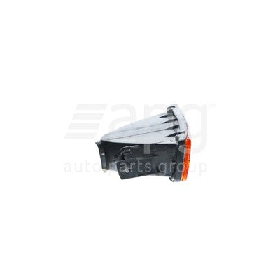 Toyota Landcruiser Front Bar Park / Indicator Lamp RH (01/90-01/98)
