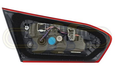 Genuine Ford Focus Rear Garnish Lamp Right Hand (05/18-)