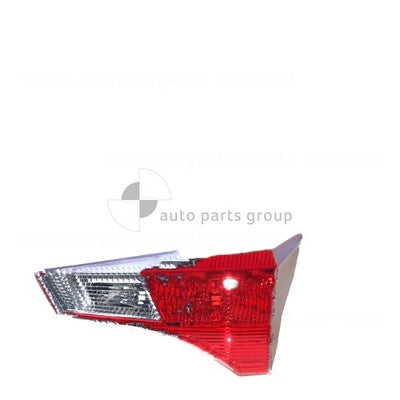 Genuine Toyota RAV4 ALA49/ASA44/ZSA42 Lift Gate Lamp RH (12/12-12/15)