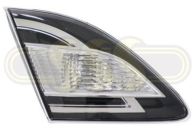 Genuine Mazda Mazda6 Rear Garnish Lamp Left Hand (01/10-12/12)