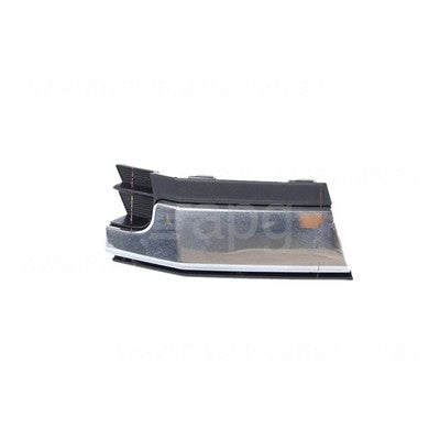 Genuine Toyota Kluger GSU50R/GSU55R Front Bar Tow Hook Cover LH (11/16-11/19)