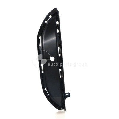 Genuine Hyundai Tucson TL Front Bar Grille RH (07/18-12/20)
