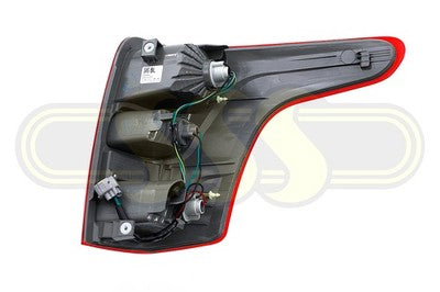 Genuine Mitsubishi Triton Tail Lamp Left Hand Not For Tray (01/15-10/18)