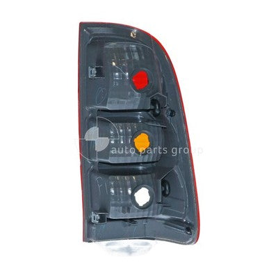 Genuine Toyota Hilux GGN15R/GGN25R/KUN16R Tail Lamp LH (02/05-07/11)
