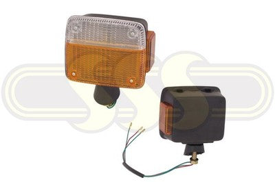 Toyota Landcruiser Corner Lamp Right Hand Angle Base (1976-12/84)