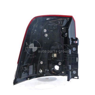 Genuine Toyota Landcruiser UZJ200/VDJ200 Tail Lamp RH LED (09/15-11/21)