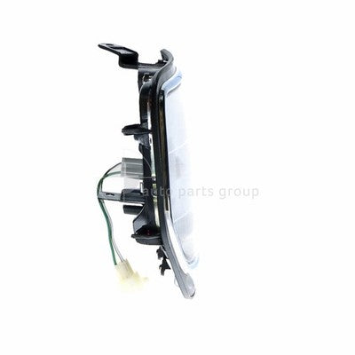 Toyota Landcruiser Front Park / Indicator Lamp RH (01/90-01/98)