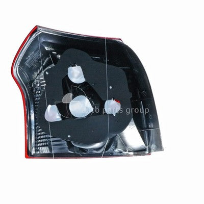 Toyota Corolla ZZE122R Tail Lamp RH Red (01/04-03/07)