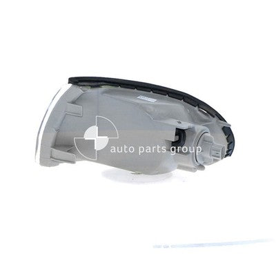 Mitsubishi Lancer CC/CE Front Park / Indicator Lamp RH (10/92-06/03)
