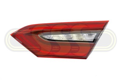 Genuine Toyota Camry Hybrid Rear Garnish Lamp Right Hand For SX/SL (08/21-08/24)