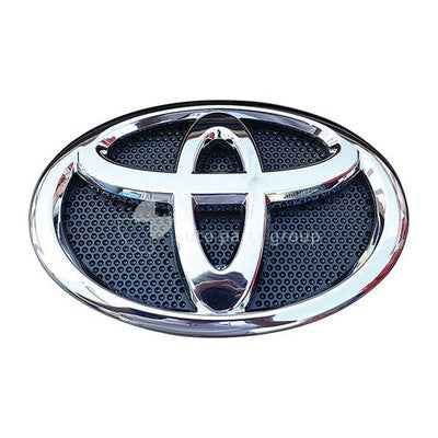Toyota Hilux GUN122R/GUN125R/GUN126R Grille Black (07/15-On)