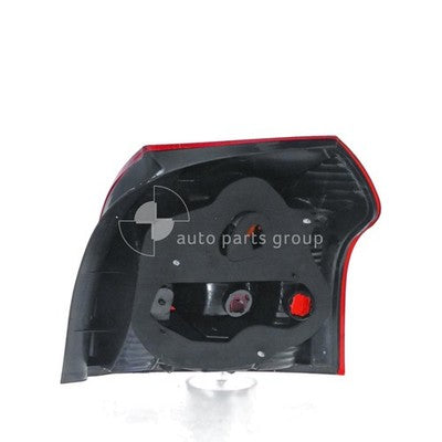 Toyota Corolla ZZE122R Tail Lamp LH (10/01-04/04)