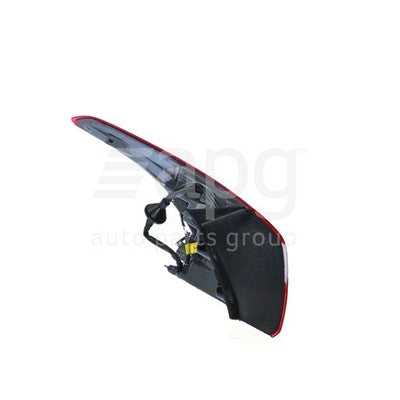 Genuine Hyundai i30 GD/GD II Tail Lamp RH (05/12-03/17)