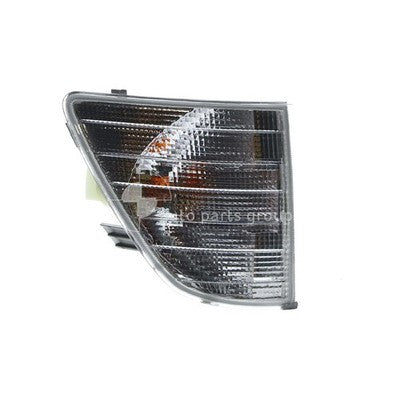 Mercedes-Benz Sprinter Front Park / Indicator Lamp RH (02/98-05/00)