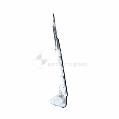 Genuine Toyota Prius-C NHP10R/NCP130/NCP131 Rear Bar Bracket RH (10/11-05/20)