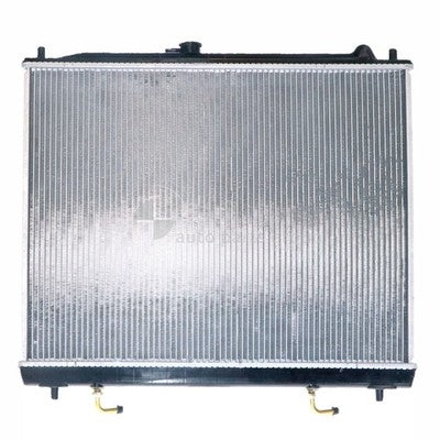 Mitsubishi Pajero Radiator Plastic Aluminium 525 x 698 x 22 mm 35 / 35 mm