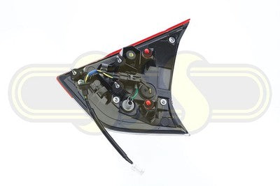 Genuine Nissan / Datsun Xtrail Rear Garnish Lamp Left Hand (02/17-08/22)