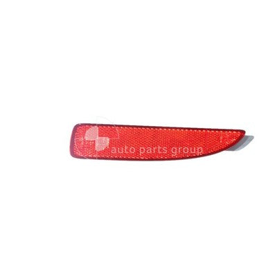Genuine Mazda 2 2C/DY Rear Bar Reflector RH (10/02-10/19)
