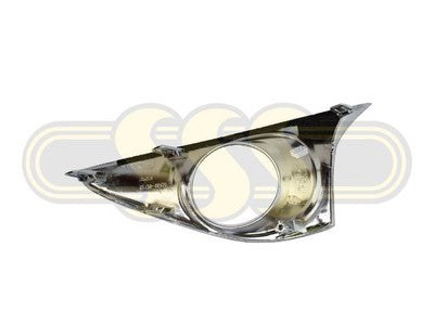 Genuine Toyota Aurion Fog Lamp Cover Right Hand Chrome Chrome With (06/15-11/17)