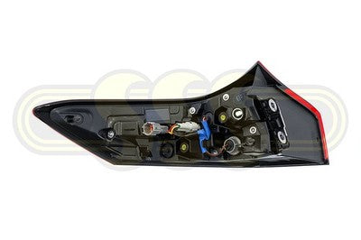 Genuine Nissan / Datsun Xtrail Tail Lamp Right Hand (09/22-On)