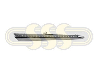 Genuine Toyota Yaris Bar Mould Right Hand Next To Head Light (01/17-01/20)