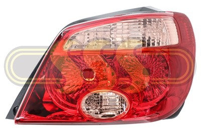 Mitsubishi Outlander Tail Lamp Right Hand Red (06/04-09/06)